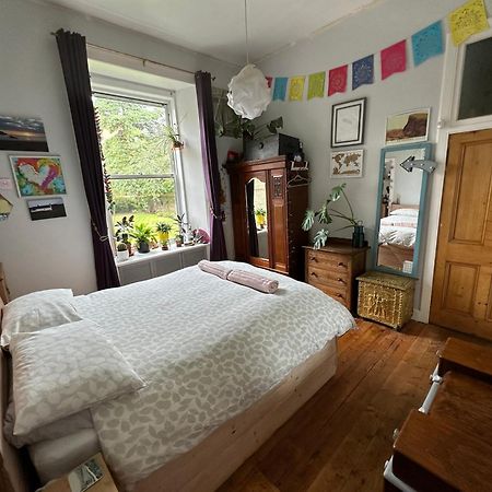Quirky Apartment In Leith EDI Eksteriør bilde
